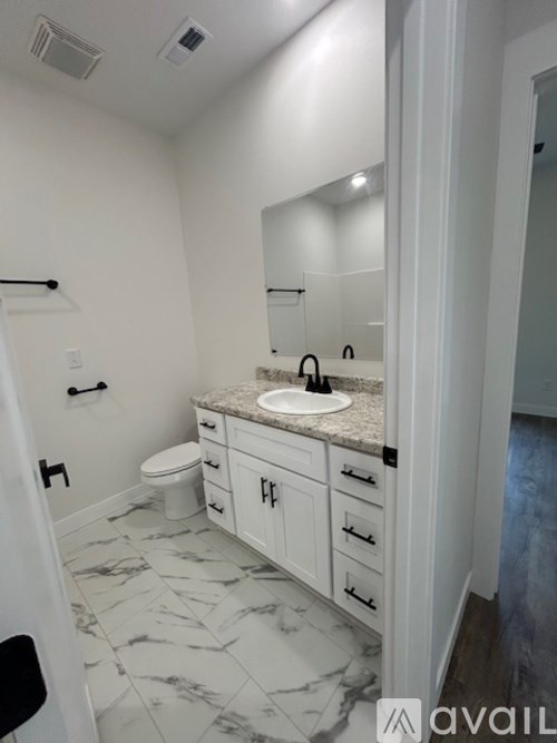 Source URL: https://prod-avail.s3.amazonaws.com/public_images/41496129/listing/IMG_3993.jpg