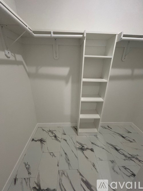 Source URL: https://prod-avail.s3.amazonaws.com/public_images/41496072/listing/IMG_3978.jpg