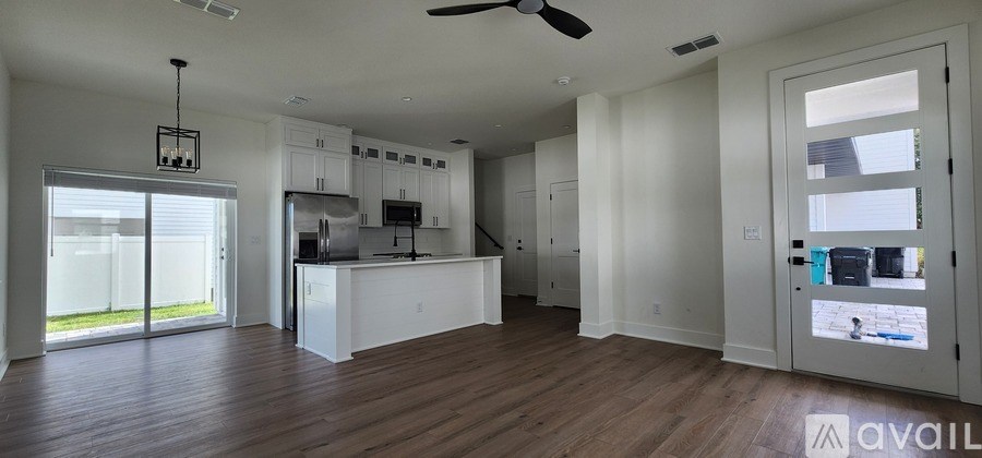 Source URL: https://prod-avail.s3.amazonaws.com/public_images/41511193/listing/20250927_164923.jpg