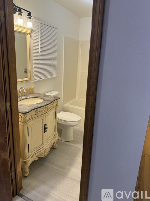 Source URL: https://prod-avail.s3.amazonaws.com/public_images/41507573/listing/IMG_6747.jpeg