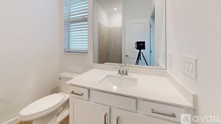 Source URL: https://prod-avail.s3.amazonaws.com/public_images/41444939/listing/7949-Lakes-Edge-Ln-Port-Charlotte-FL--Bathroom.jpg