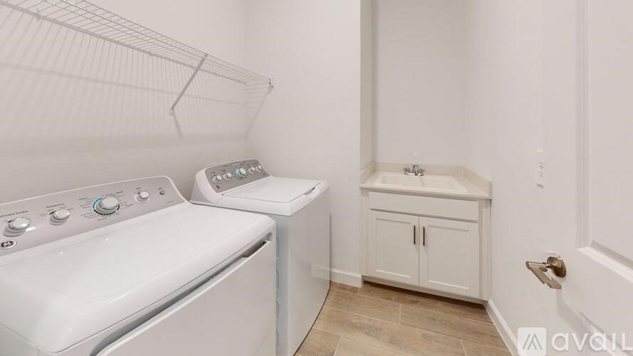 Source URL: https://prod-avail.s3.amazonaws.com/public_images/41444942/listing/7949-Lakes-Edge-Ln-Port-Charlotte-FL--Laundry.jpg