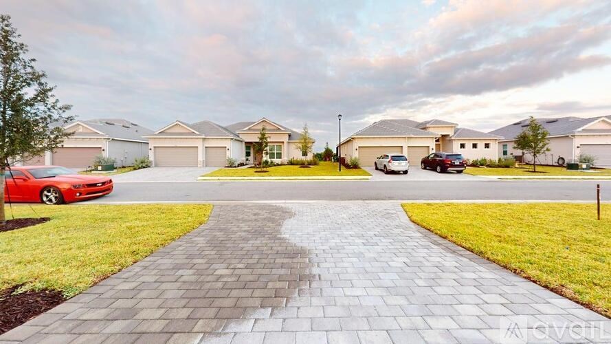 Source URL: https://prod-avail.s3.amazonaws.com/public_images/41444945/listing/7949-Lakes-Edge-Ln-Port-Charlotte-FL--Garage.jpg