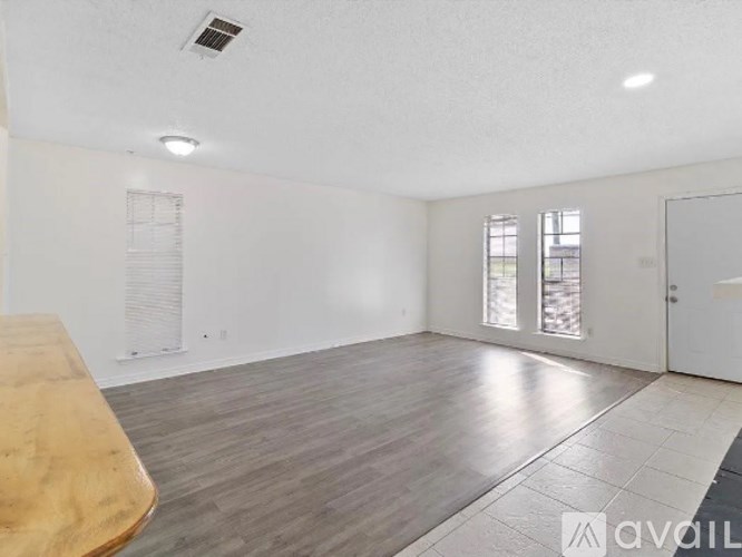 Source URL: https://prod-avail.s3.amazonaws.com/public_images/41509428/listing/4plex4.png