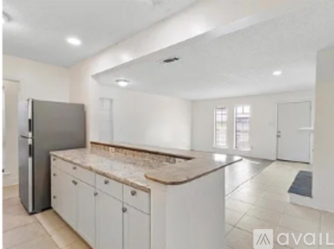 Source URL: https://prod-avail.s3.amazonaws.com/public_images/41509466/listing/4plex9.png