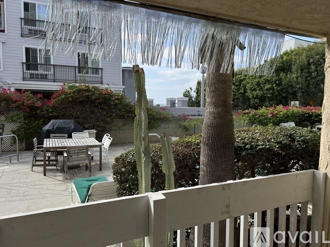 Source URL: https://prod-avail.s3.amazonaws.com/public_images/41502995/listing/IMG_7122.jpeg