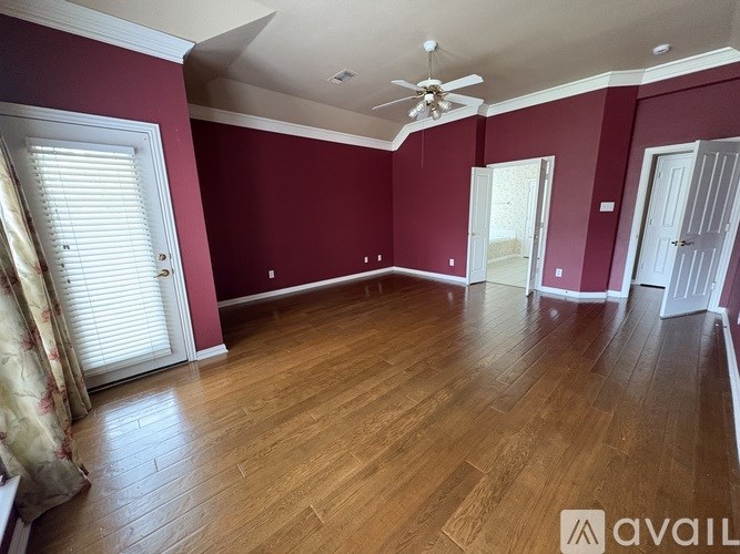 Source URL: https://prod-avail.s3.amazonaws.com/public_images/41511959/listing/IMG_3097.jpeg