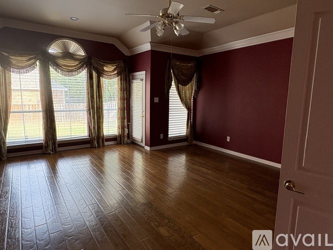 Source URL: https://prod-avail.s3.amazonaws.com/public_images/41511965/listing/IMG_3098.jpeg