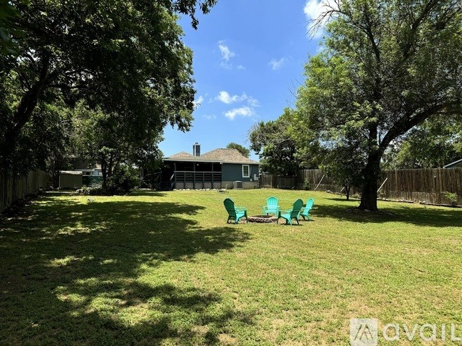 Source URL: https://prod-avail.s3.amazonaws.com/public_images/41456309/listing/Backyard.jpg