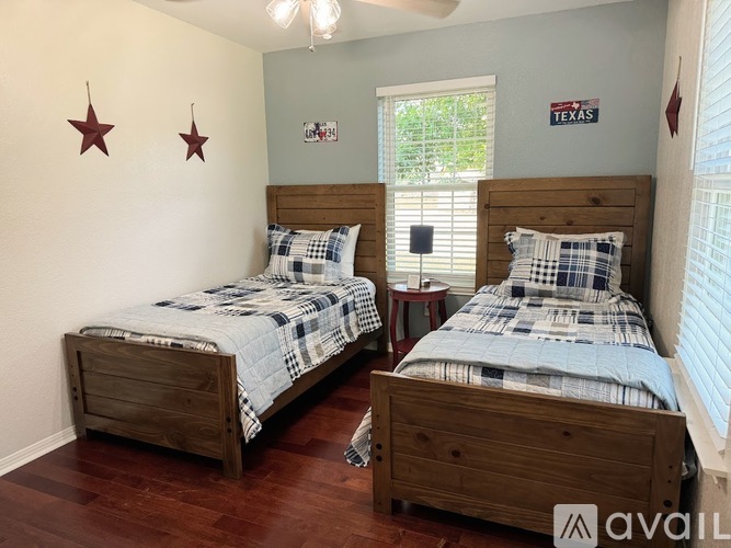Source URL: https://prod-avail.s3.amazonaws.com/public_images/41456323/listing/BRm44.jpg