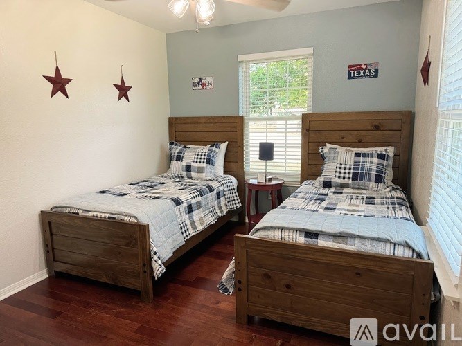 Source URL: https://prod-avail.s3.amazonaws.com/public_images/41456323/listing/BRm44.jpg