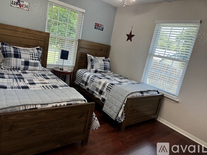 Source URL: https://prod-avail.s3.amazonaws.com/public_images/41456317/listing/BRm444.jpg