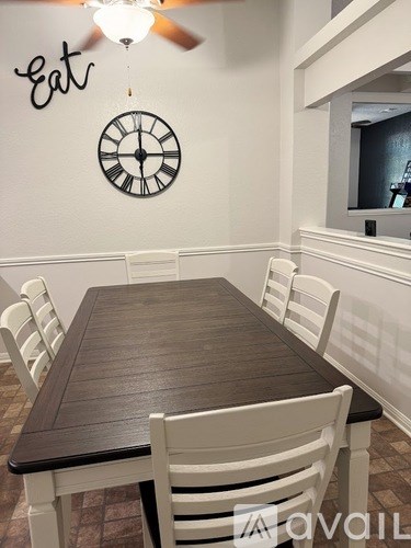 Source URL: https://prod-avail.s3.amazonaws.com/public_images/41456314/listing/DinningRm.jpg