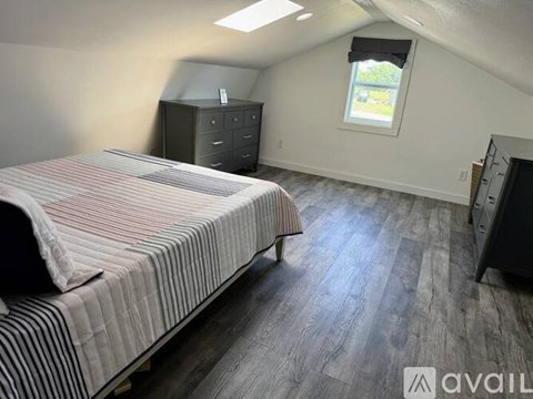 Source URL: https://prod-avail.s3.amazonaws.com/public_images/41456182/listing/Casita7.jpeg