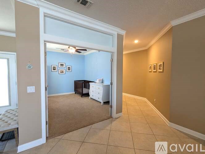 Source URL: https://prod-avail.s3.amazonaws.com/public_images/41454863/listing/BRoom.jpg