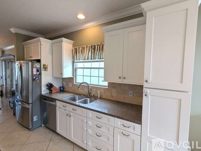 Source URL: https://prod-avail.s3.amazonaws.com/public_images/41454859/listing/Kitchen2.jpg