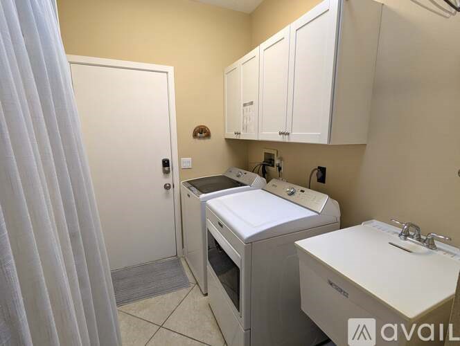 Source URL: https://prod-avail.s3.amazonaws.com/public_images/41454858/listing/Laundry.jpg