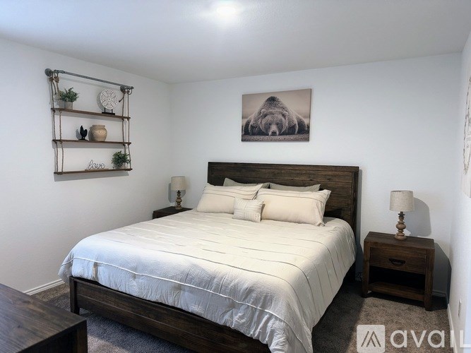 Source URL: https://prod-avail.s3.amazonaws.com/public_images/41453702/listing/Killdeer13.jpg