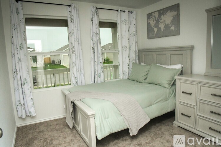 Source URL: https://prod-avail.s3.amazonaws.com/public_images/41453705/listing/K8illdeer11.jpg