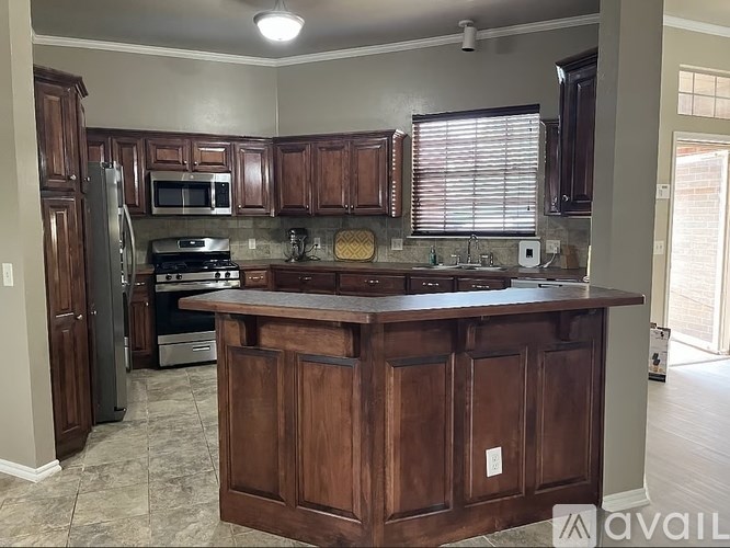 Source URL: https://prod-avail.s3.amazonaws.com/public_images/41499728/listing/IMG_0535.jpeg