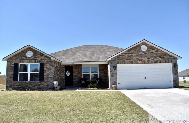 Source URL: https://prod-avail.s3.amazonaws.com/public_images/41488380/listing/11380_S_238th_East_Ave_E__Broken_Arrow__OK_74014__Zillow.png