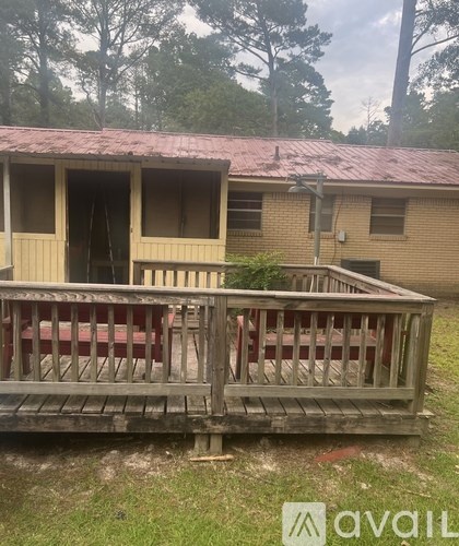 Source URL: https://prod-avail.s3.amazonaws.com/public_images/41469260/listing/IMG_2696.jpg