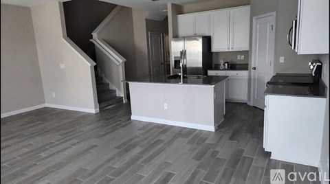 Source URL: https://prod-avail.s3.amazonaws.com/public_images/41497748/listing/38AppKitch.png