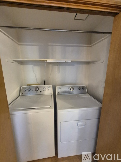 Source URL: https://prod-avail.s3.amazonaws.com/public_images/41514122/listing/1000019028.jpg