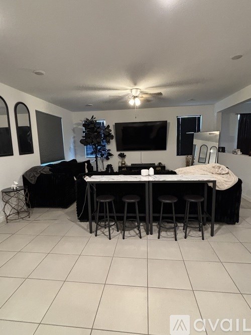 Source URL: https://prod-avail.s3.amazonaws.com/public_images/41510805/listing/IMG_0308.jpeg