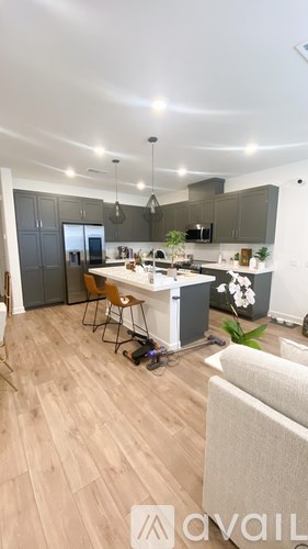 Source URL: https://prod-avail.s3.amazonaws.com/public_images/41510647/listing/IMG_1178_jpg_2.JPG