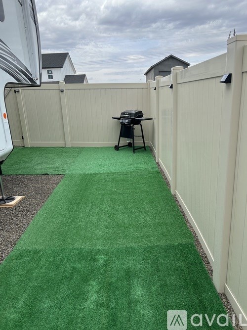 Source URL: https://prod-avail.s3.amazonaws.com/public_images/41506099/listing/IMG_4537.jpeg