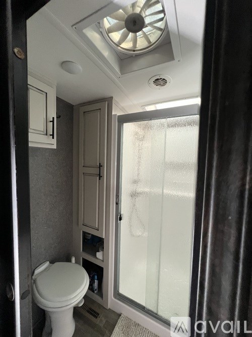 Source URL: https://prod-avail.s3.amazonaws.com/public_images/41506104/listing/IMG_4530.jpeg