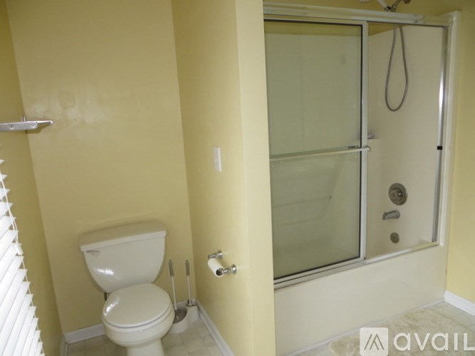 Source URL: https://prod-avail.s3.amazonaws.com/public_images/41502856/listing/IMG_1897-1.jpeg