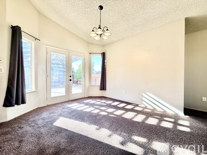 Source URL: https://prod-avail.s3.amazonaws.com/public_images/41471322/listing/Dining_Room__4__9_25_25.jpg