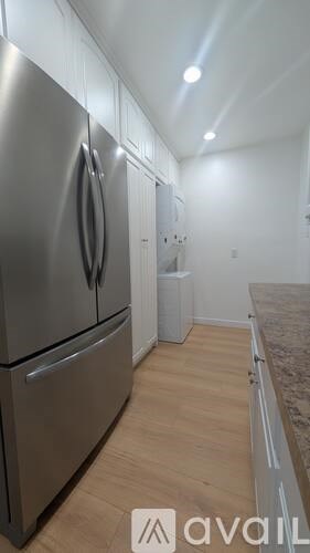 Source URL: https://prod-avail.s3.amazonaws.com/public_images/41506304/listing/PXL_20251021_212729883-min.jpg