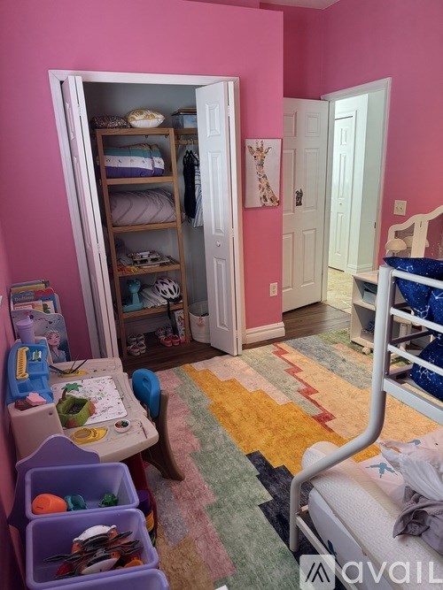 Source URL: https://prod-avail.s3.amazonaws.com/public_images/41505688/listing/IMG_3425.jpeg