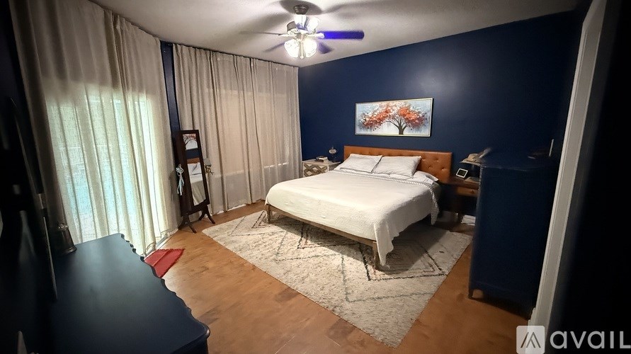 Source URL: https://prod-avail.s3.amazonaws.com/public_images/41505682/listing/IMG_3683.jpeg