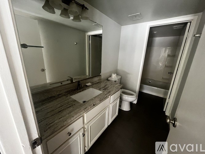 Source URL: https://prod-avail.s3.amazonaws.com/public_images/41505288/listing/IMG_3399.jpeg