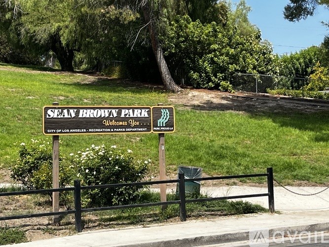 Source URL: https://prod-avail.s3.amazonaws.com/public_images/41505289/listing/IMG_3410.jpeg