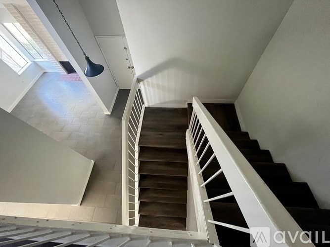 Source URL: https://prod-avail.s3.amazonaws.com/public_images/41505275/listing/IMG_3270.jpeg