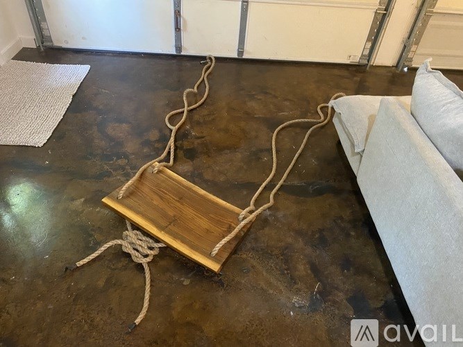 Source URL: https://prod-avail.s3.amazonaws.com/public_images/41505130/listing/IMG_8045.jpeg