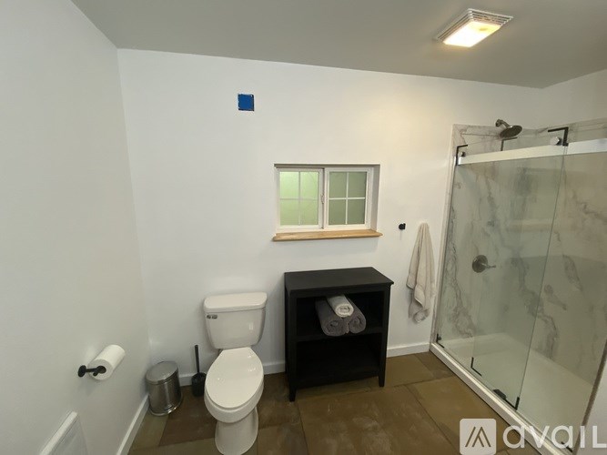 Source URL: https://prod-avail.s3.amazonaws.com/public_images/41505155/listing/IMG_8055.jpeg