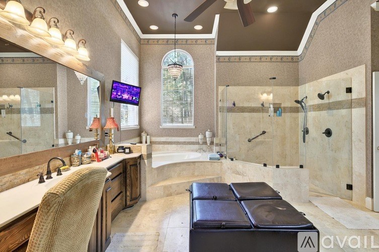 Source URL: https://prod-avail.s3.amazonaws.com/public_images/41512598/listing/14.jpg