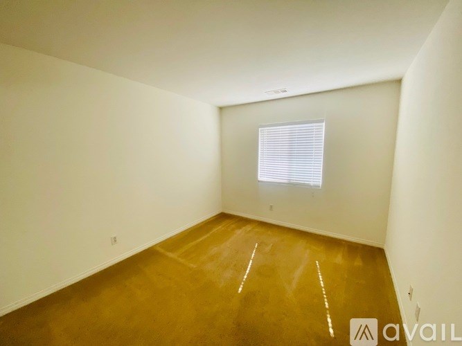 Source URL: https://prod-avail.s3.amazonaws.com/public_images/41504960/listing/newcorn.9.jpg