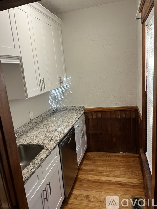 Source URL: https://prod-avail.s3.amazonaws.com/public_images/41504896/listing/IMG_9334.jpeg