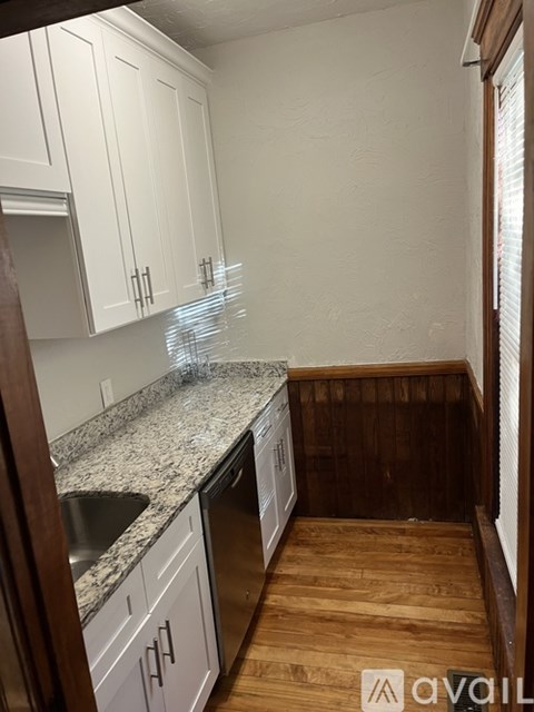 Source URL: https://prod-avail.s3.amazonaws.com/public_images/41504896/listing/IMG_9334.jpeg