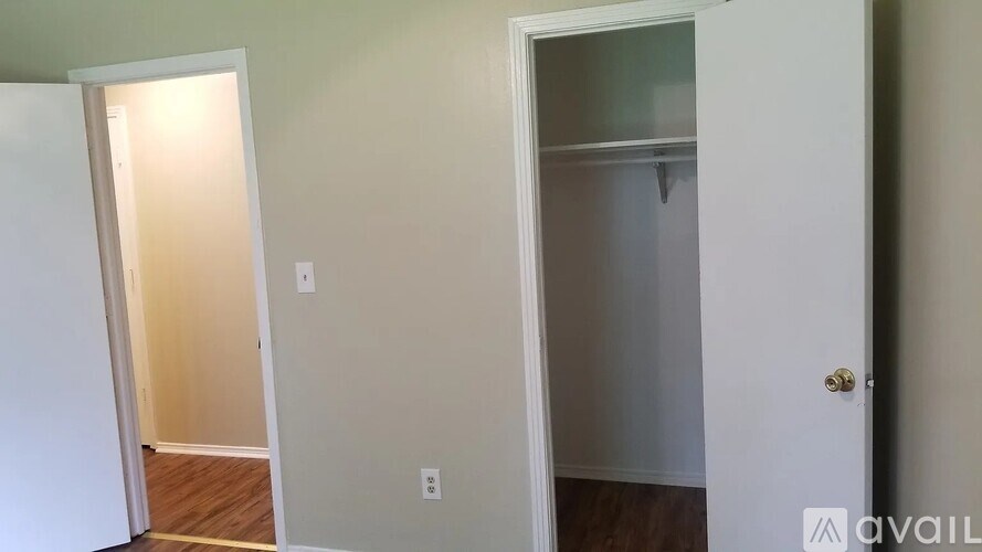 Source URL: https://prod-avail.s3.amazonaws.com/public_images/41504743/listing/Pic_27.jpg