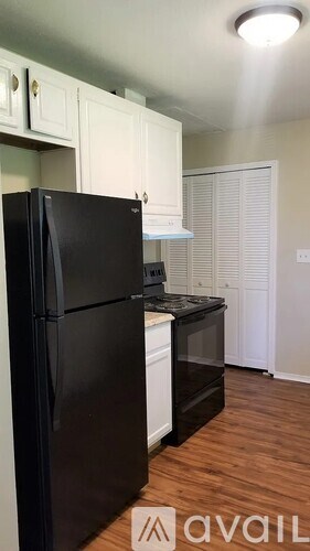 Source URL: https://prod-avail.s3.amazonaws.com/public_images/41504735/listing/Pic_10.jpg