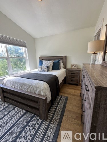 Source URL: https://prod-avail.s3.amazonaws.com/public_images/41504660/listing/IMG_1655.jpeg