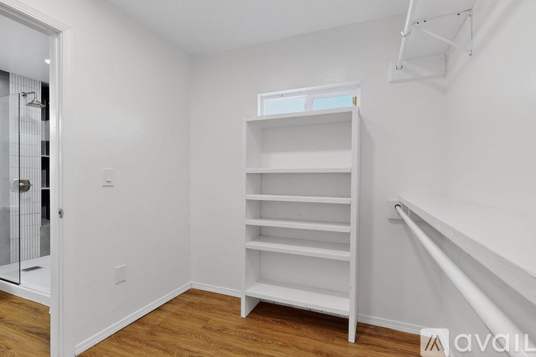 Source URL: https://prod-avail.s3.amazonaws.com/public_images/41504615/listing/1000026194.jpg